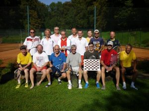 Gruppenfoto vom Schach-Tennis-Turnier 2016